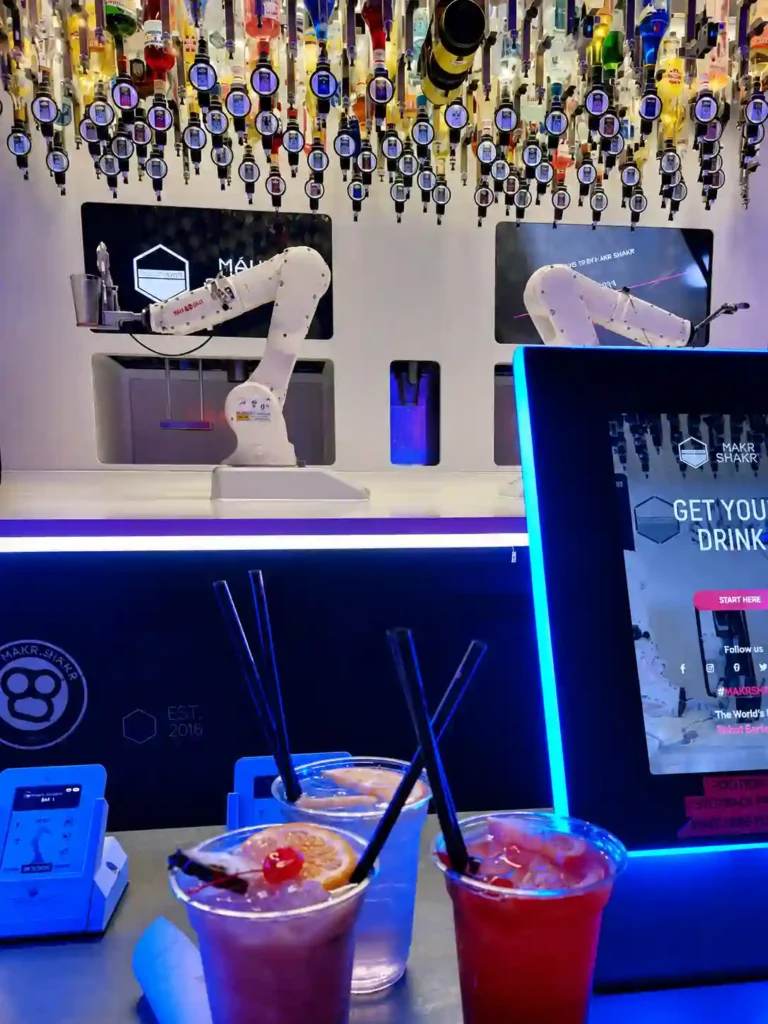 Robotic Bar Prague